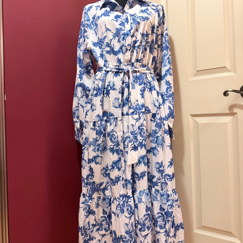 Blue Floral Button-Up Blouse